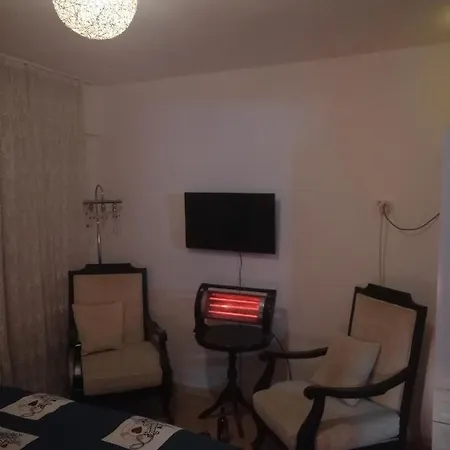 Kenyy Apartment *